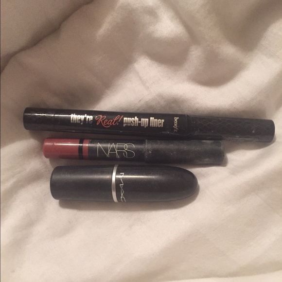 Mac lipstick