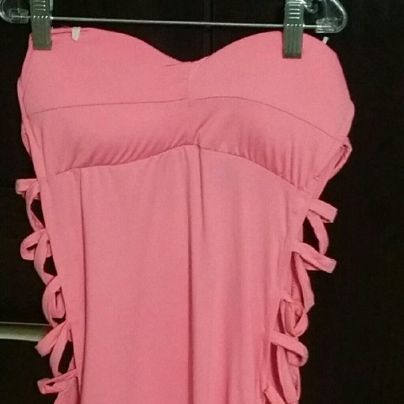 Dress - Picture 4 of 4