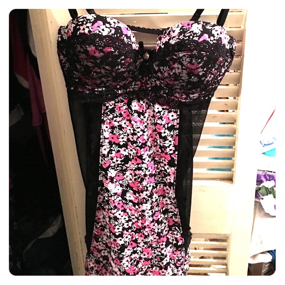 Lingerie Jessica Simpson