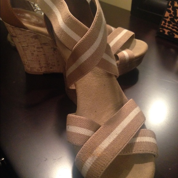 Shoes - Picture 3 of 3