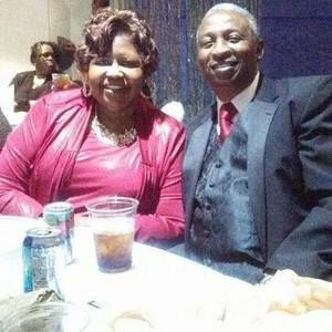 Meet your Posher, Ella