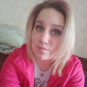 Meet your Posher, Kylee