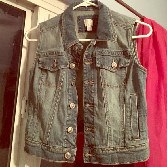 Jean Jacket - Picture 1 of 1