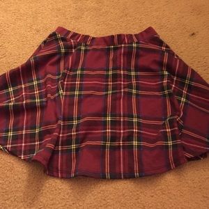 High waisted plaid skirt