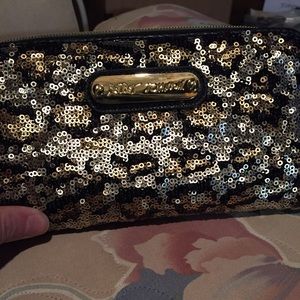 Betsy Johnson Zip around wallet