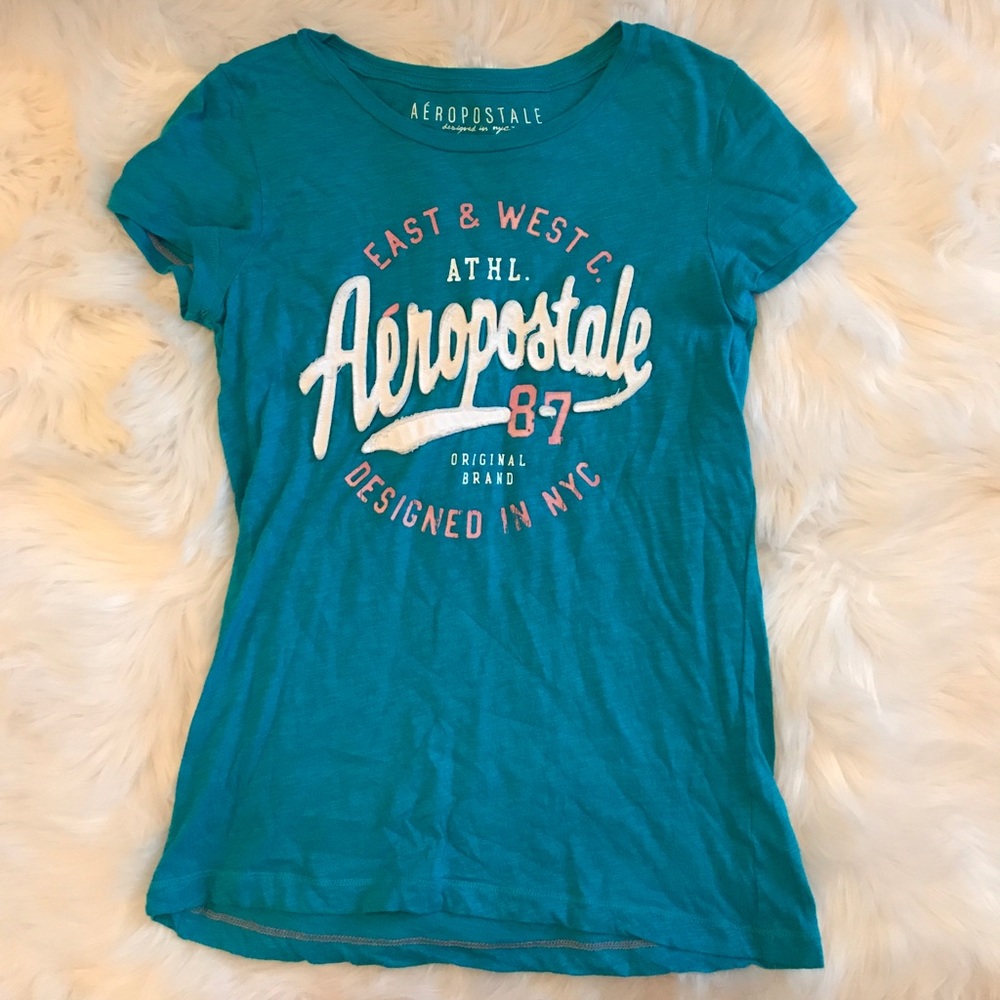 Aeropostale shirt.