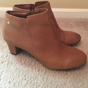 Hush Puppies - Leather camel ankle booties.