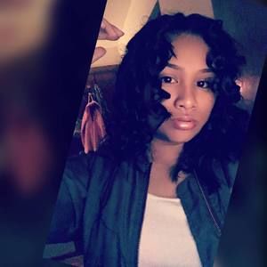 Meet your Posher, Lissa