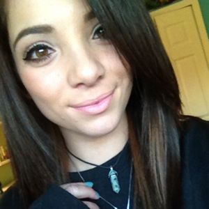 Meet your Posher, Gigi