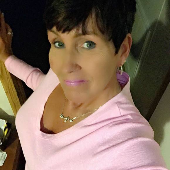 Meet your Posher, Denise darity - Picture 1 of 1