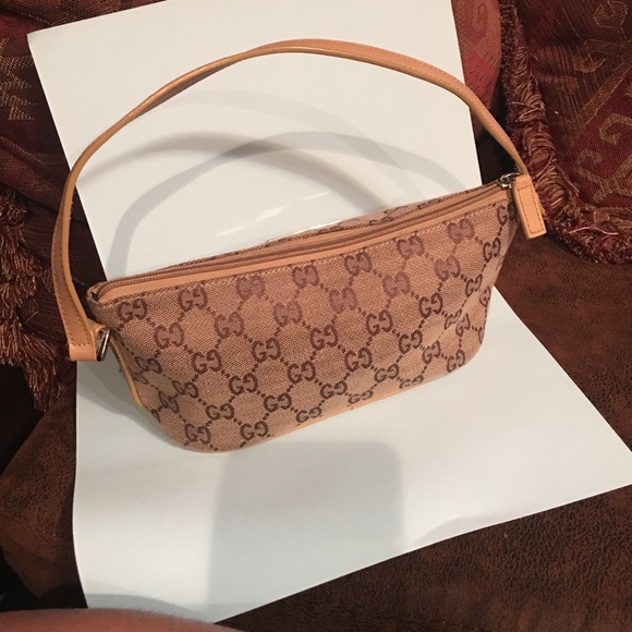 Authentic GUCCI Brown original GG Canvas Handbag - Picture 3 of 4