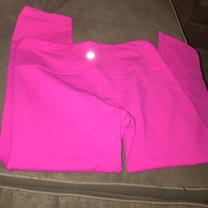 Lululemon crop workout pants
