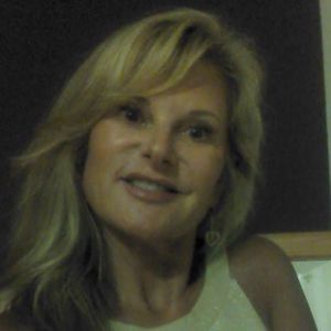 Meet your Posher, Joann