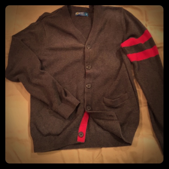 Cardigan sweater