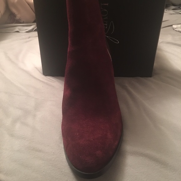Steve Madden burgundy pony hair booties - Picture 3 of 3