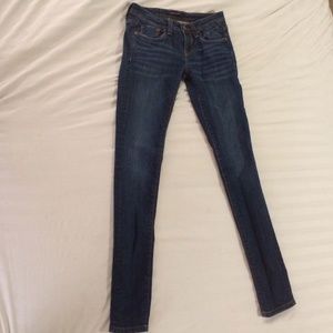 Size 24, Vigoss Studio dark denim skinny jeans!