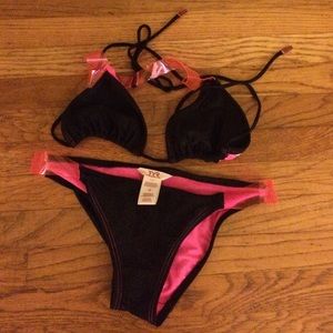 Sale! New TYR black & hot pink 2piece bathing suit
