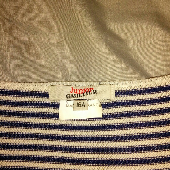 Sweater JGaultier.  Junior collection. - Picture 2 of 4