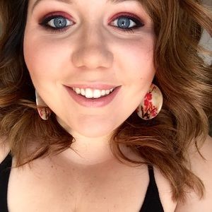 Meet your Posher, Lacey