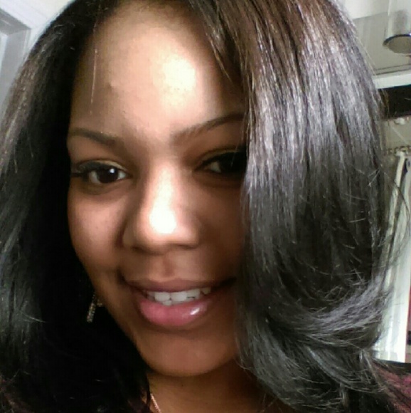 Meet your Posher, Nisa