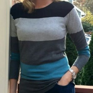 Color Block Long Sleeve Top