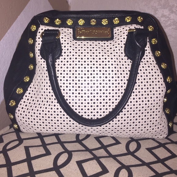BETSEY JOHNSON - Rosette Stud Two-Tone Bowler Bag