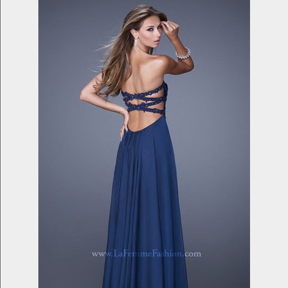 La Femme Gown - Picture 4 of 4