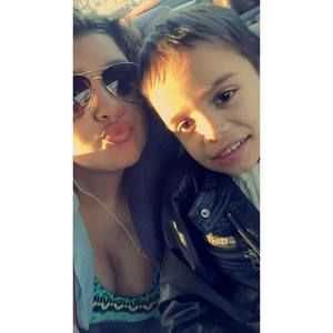 Meet your Posher, Ilara