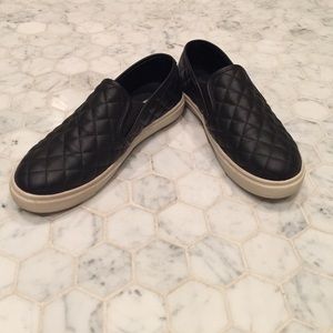 Steve Madden black sneakers!
