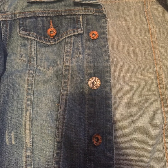 Jean jacket! - Picture 3 of 3