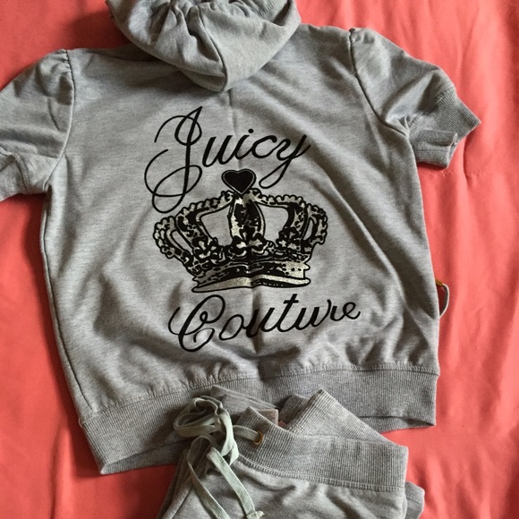 Juicy couture sweat suit