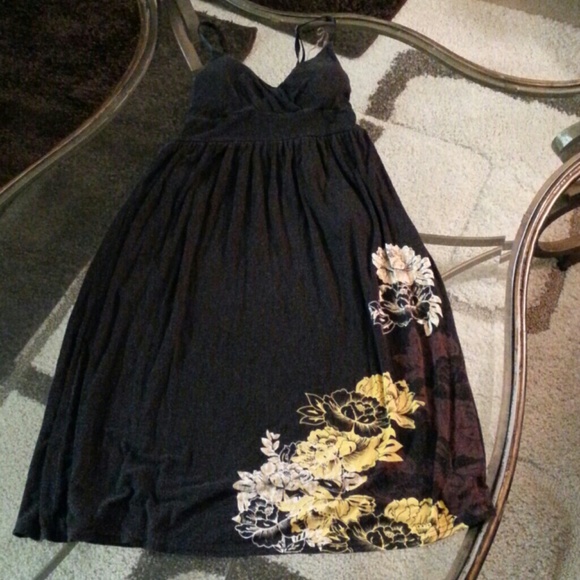 Ladies Dress size S - Picture 1 of 3