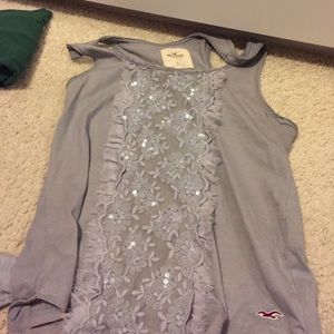 grey hollister tank
