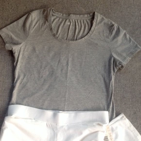 Carole Little Tee