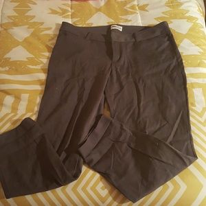 Cropped pixie gray pants