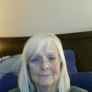 Meet your Posher, Calanne