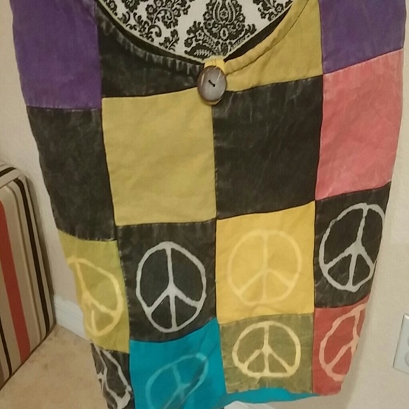 Multicolor Crossbody Bag - Picture 2 of 3