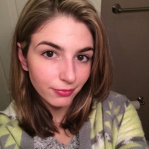 Meet your Posher, Jessica