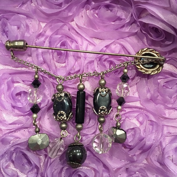 Sterling silver dangling beads/ chain stickpin - Picture 2 of 4