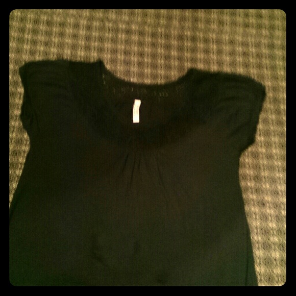 Cute black shirt with cotton lace.
