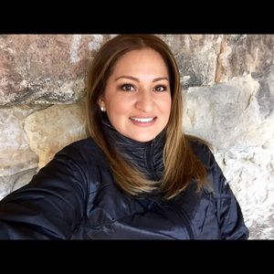 Meet your Posher, Jessica