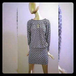 ARDEN B | Black & White Keyhole | Mini Dress
