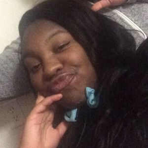 Meet your Posher, Lakeda