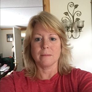 Meet your Posher, Holley