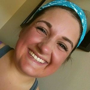 Meet your Posher, Tiffany