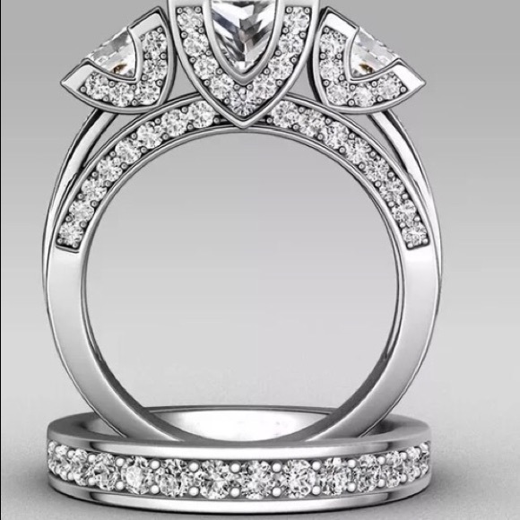 Size 7 Wedding Ring Set