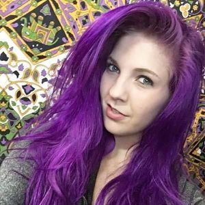 Meet your Posher, Karissa