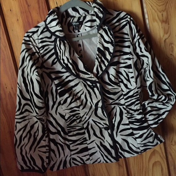 Darling  jacket! - Picture 2 of 2