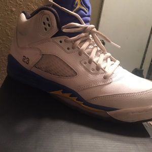 Air Jordan Retro 5 Laneys