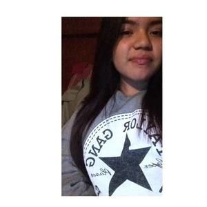 Meet your Posher, Yolanda